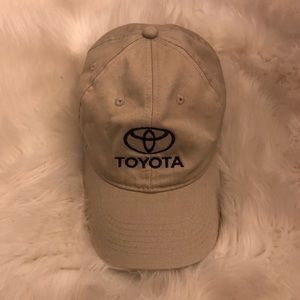 TOYOTA CAP